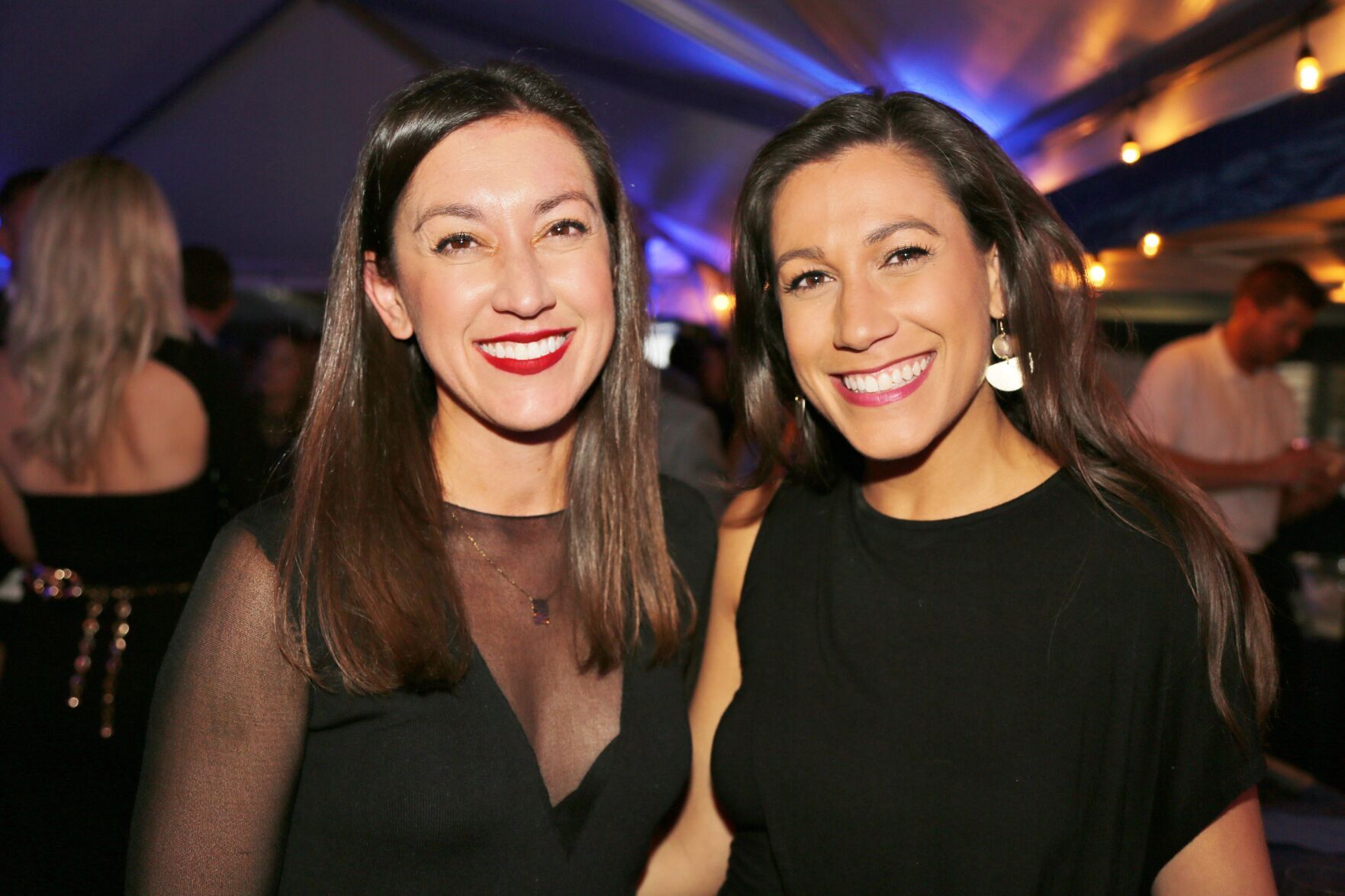 Gina Nelson, Christina Fox